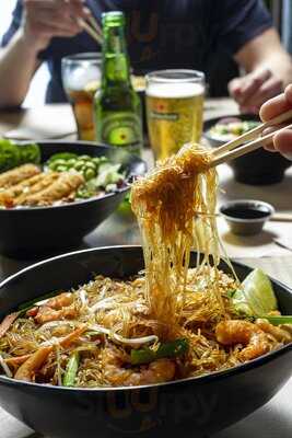 Padthaiwok Madrid. López De Hoyos