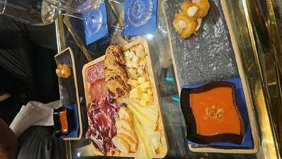 Skyfall Cocktail Club