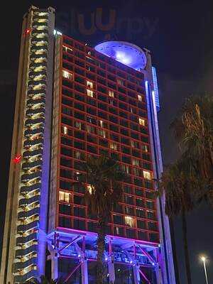 Skyfall Cocktail Club