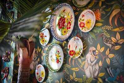 Thai Mongkut Mestalla