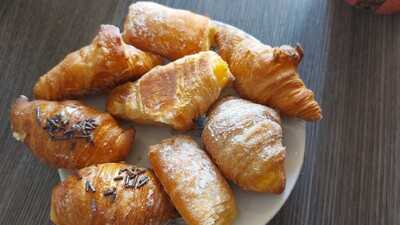 Sun - Coffee & Bakery