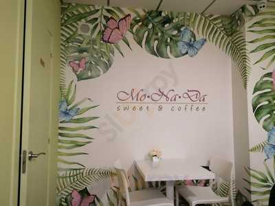 Mo.na.da Sweet & Coffee