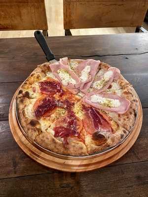 San Paolo Pizza Bar