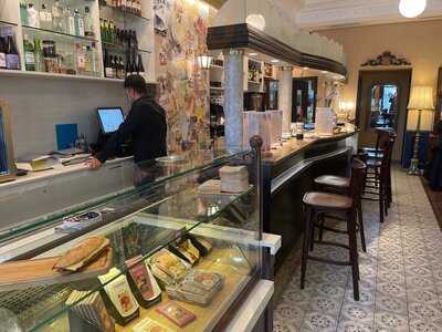 Bistró De Capellanes