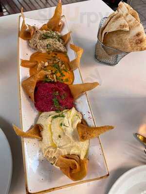 Chez Michel- Sabores Del Líbano