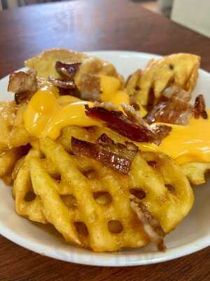 El Sombrerero Loco Burger Bar