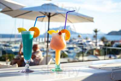 The Alchemist Tea-time Lounge & Speakeasy