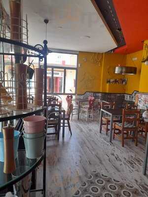 Thunder Road Pizza & Grill