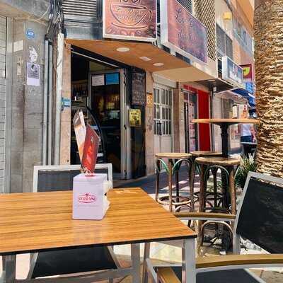 Cafetería Los Reyes Del Café