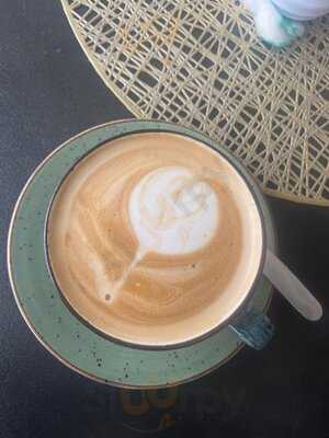 Kalma Café & Brunch