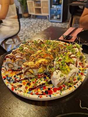 Harajuku Gastro Sushi