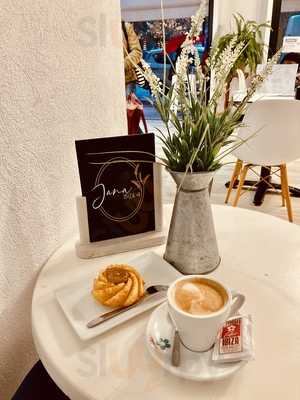 Jana Cafetería
