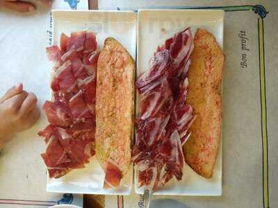 Jamonería Pata Negra