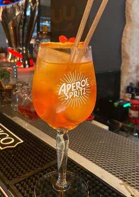 Santagloria Coffee & Bakery