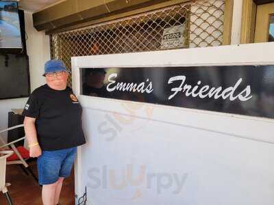 Emmas Friends Bar