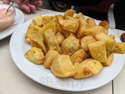 Bar Restaurante Castañeiras