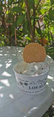 Heladería Los Alpes.