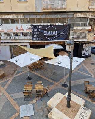 Standard Coffee And Vinyls Club