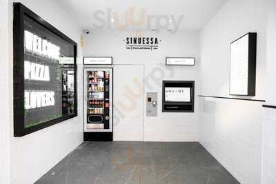 Sinuessa Pizza