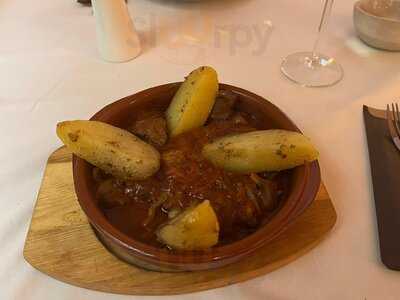 Stelis Greek Restaurant