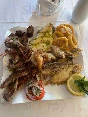 Stelis Greek Restaurant