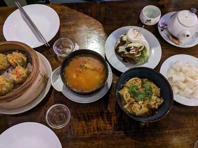 Xiong He Jia - El Sabor De Taiwán