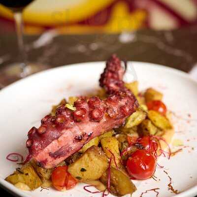 Casa79 Restaurante & Bar