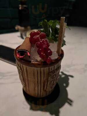 Hddn Premium Mixology & Cuisine