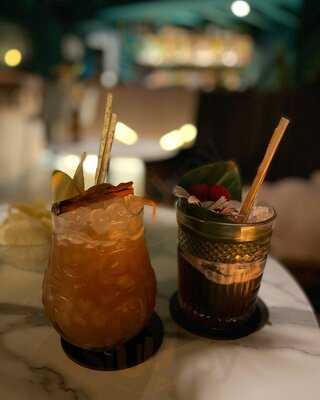 Hddn Premium Mixology & Cuisine