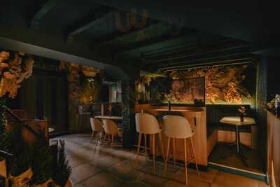 Hddn Premium Mixology & Cuisine