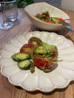 Nunuka - Bistrot De Georgia