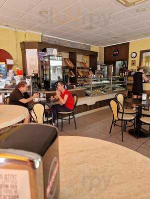 Cafeteria Panaderia Gloria