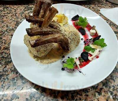 Beach House Restaurant