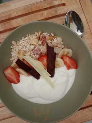 Container Green Restaurant