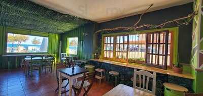 Container Green Restaurant