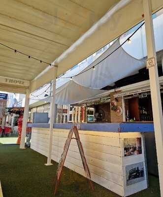 The Old Fox Sports Bar