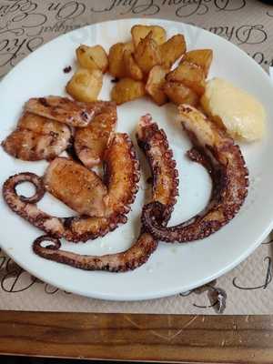 Bar Restaurante La Pulperia