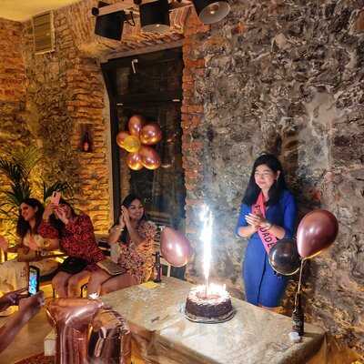 La Fábrica Craft Bar