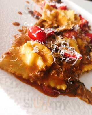 De Marco's Restaurant