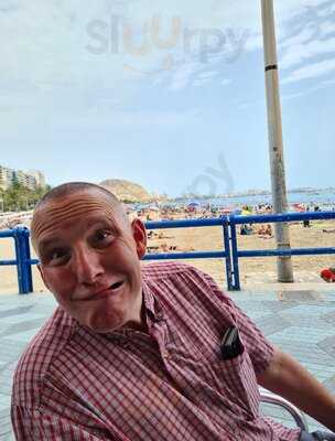 Cerveceria 100 Montaditos Mlle.levante