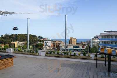 Fahrenheit86 - Roof Top