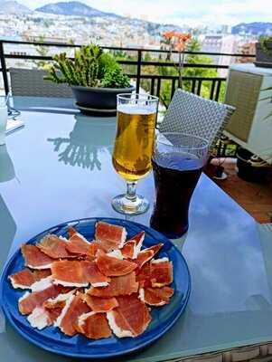 Eatwith: Laura Of Granada