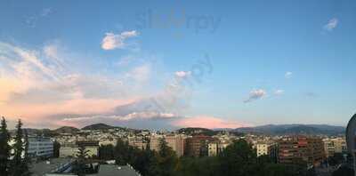 Eatwith: Laura Of Granada