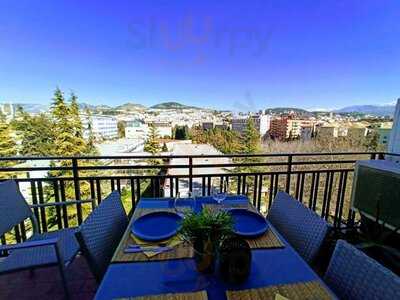 Eatwith: Laura Of Granada