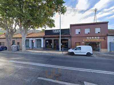 YŪgen Hard Working Sushi