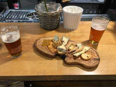 Burgalesa Gourmet & Delicatessen