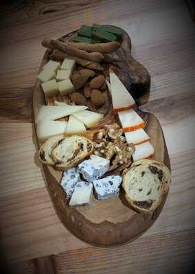 Burgalesa Gourmet & Delicatessen