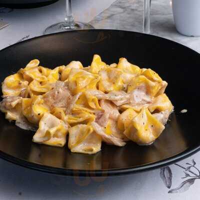 La Mafia Se Sienta A La Mesa