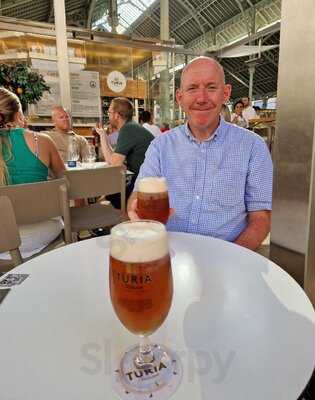 Turia -mercado De Colon