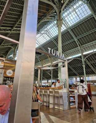 Turia -mercado De Colon
